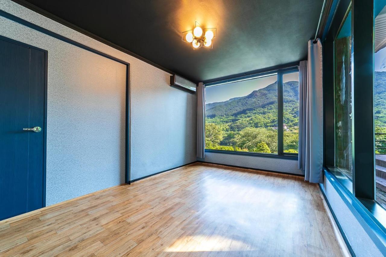 Hooni Guest House & Motel Gurye Екстериор снимка
